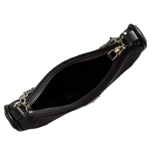 Black Chain Bag - Picture 7 of 10